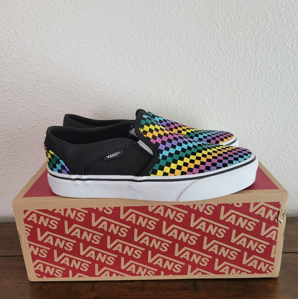 Vans Asher Women Size 6